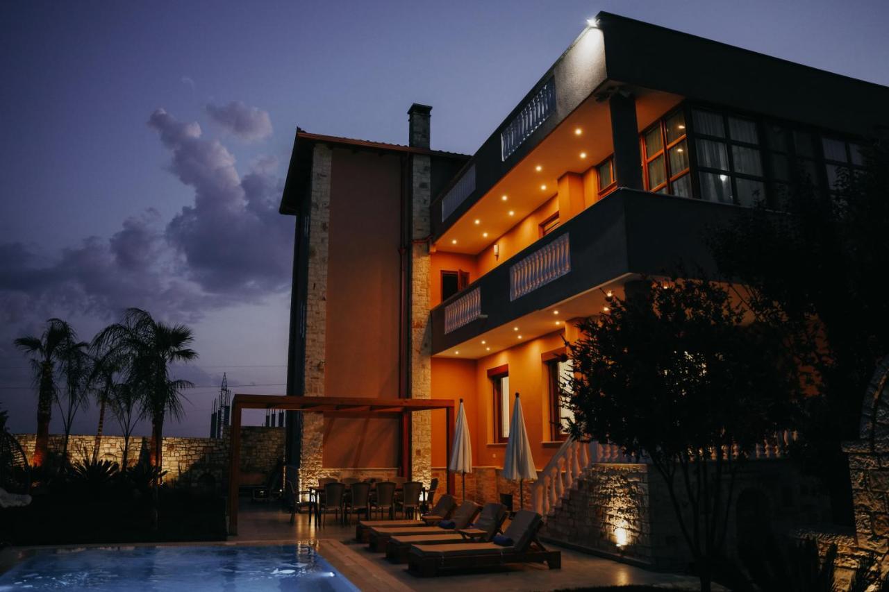 Green Villa With Private Pool Durrës Exterior foto