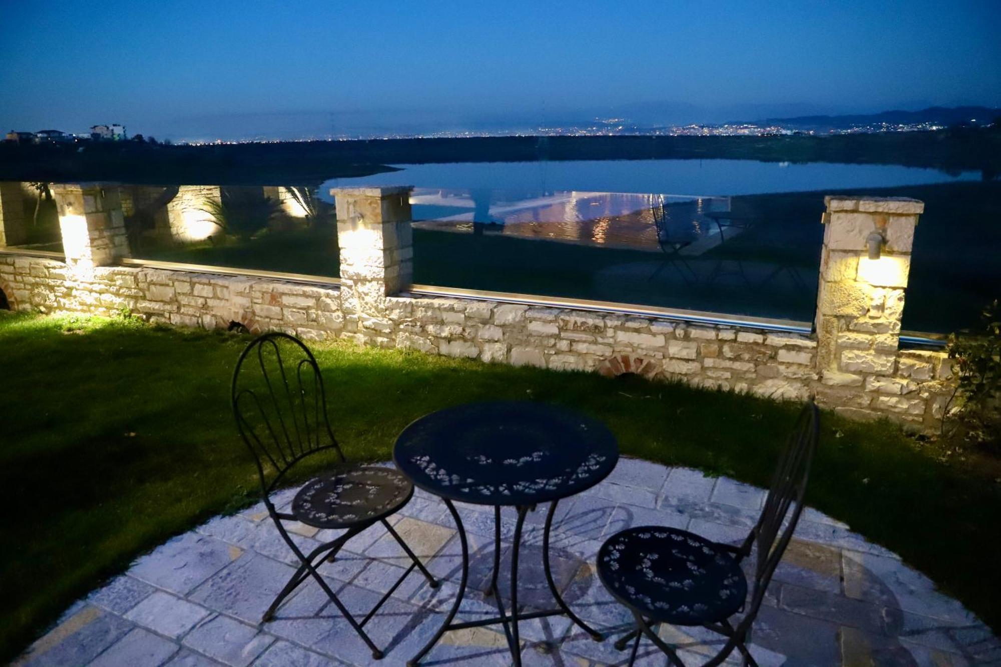 Green Villa With Private Pool Durrës Exterior foto